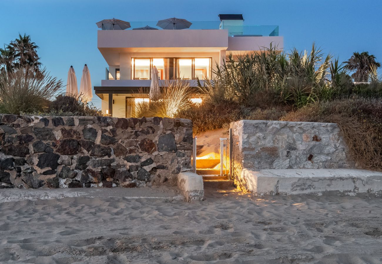 Villa en Marbella - The Beach House