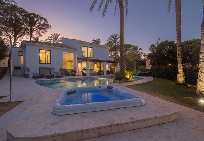 Villa en Marbella - Villa Pena Blanca
