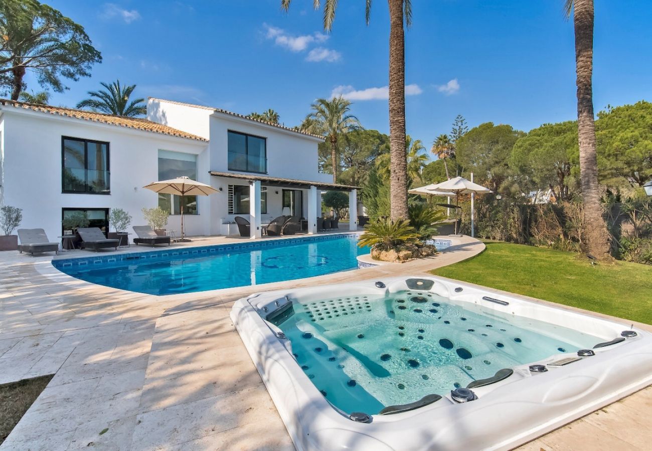 Villa en Marbella - Villa Pena Blanca