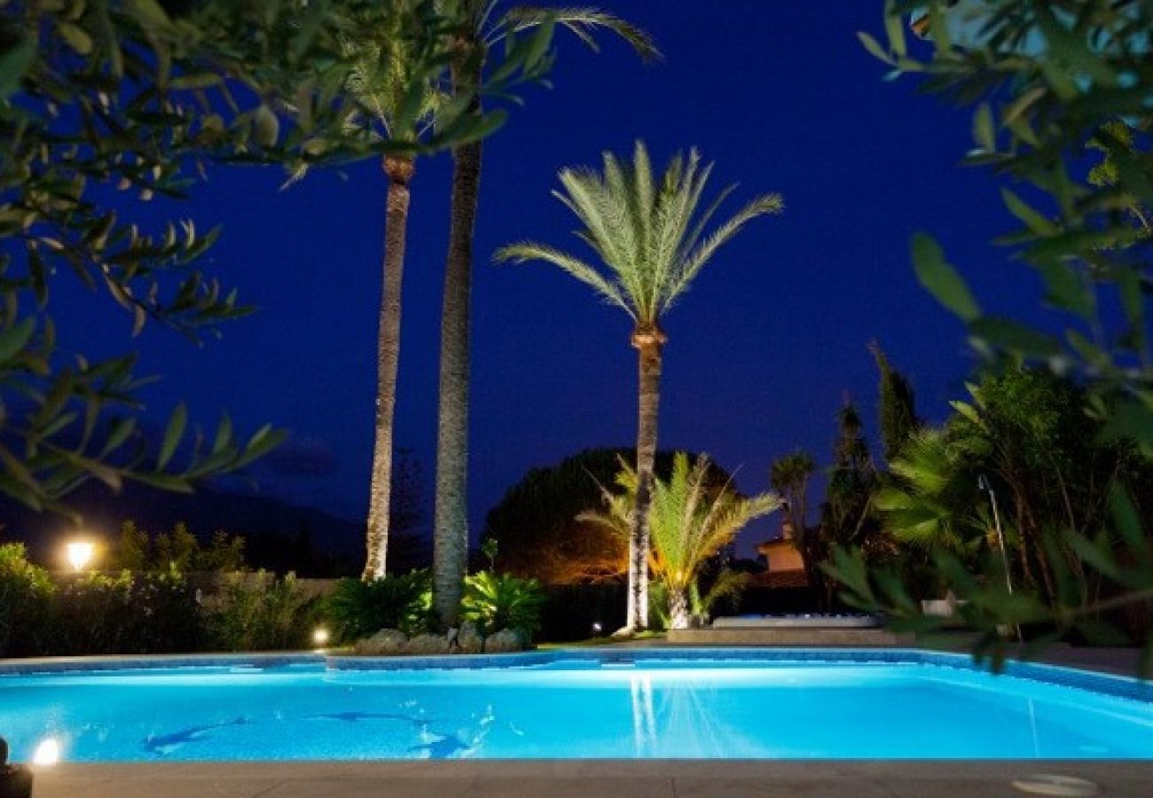 Villa en Marbella - Villa Pena Blanca