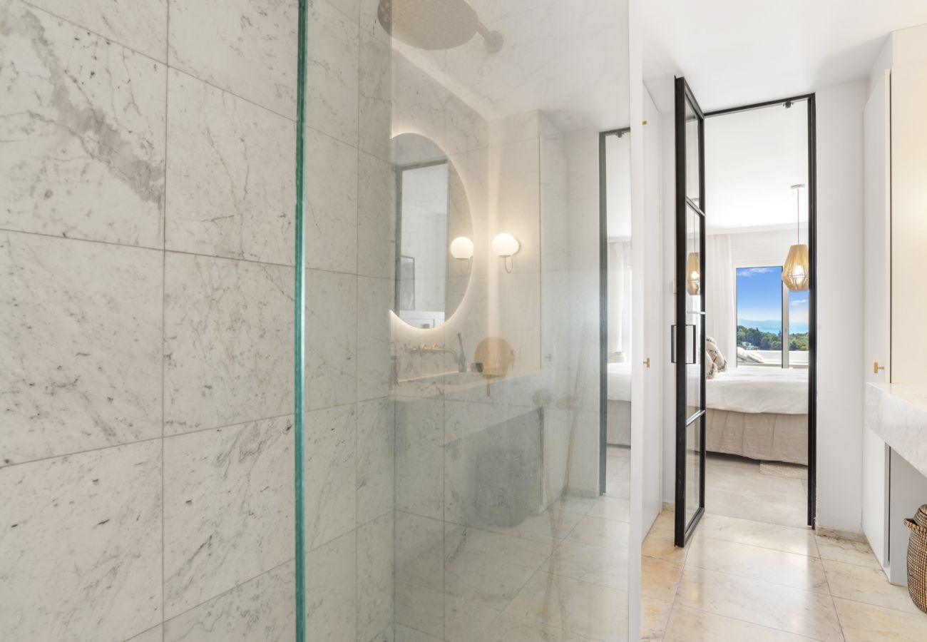 Apartamento en Marbella - Jardines Penthouse