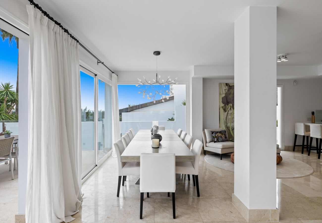 Villa en Nueva andalucia - Villa Miramar