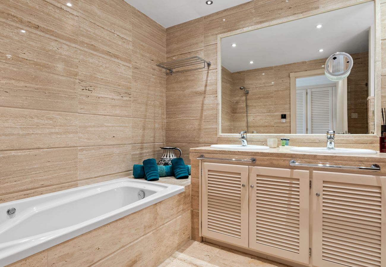 Apartamento en Marbella - Albatross Hills Apartment