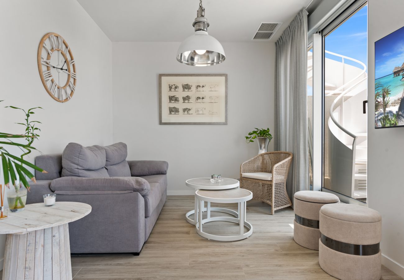Apartamento en Estepona - Mirage Penthouse - Sea views & Jacuzzi!