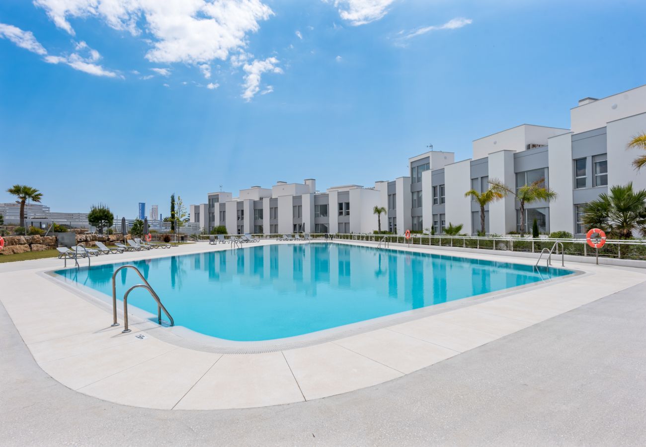 Apartamento en Estepona - Mirage Penthouse - Sea views & Jacuzzi!