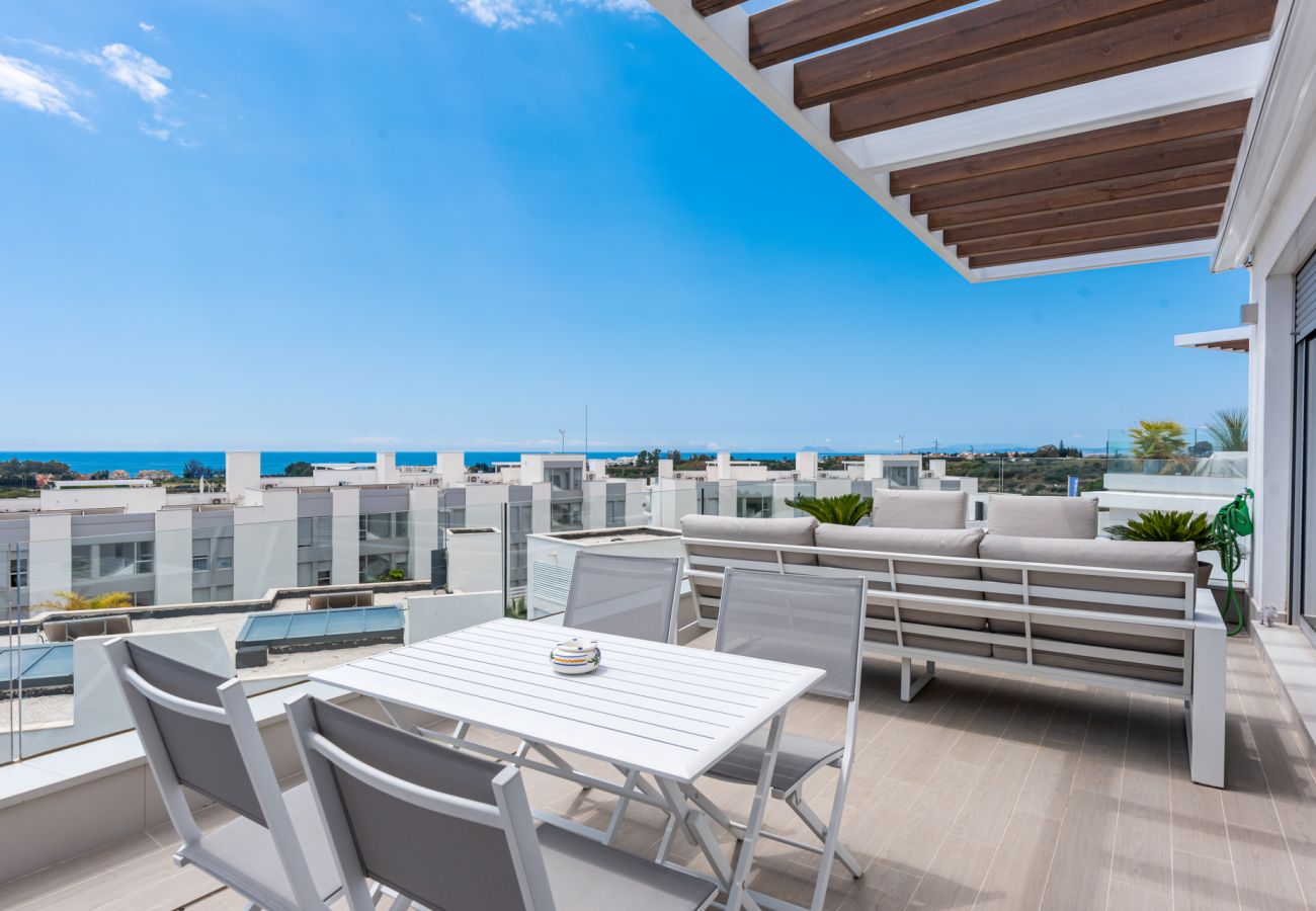 Apartamento en Estepona - Mirage Penthouse - Sea views & Jacuzzi!