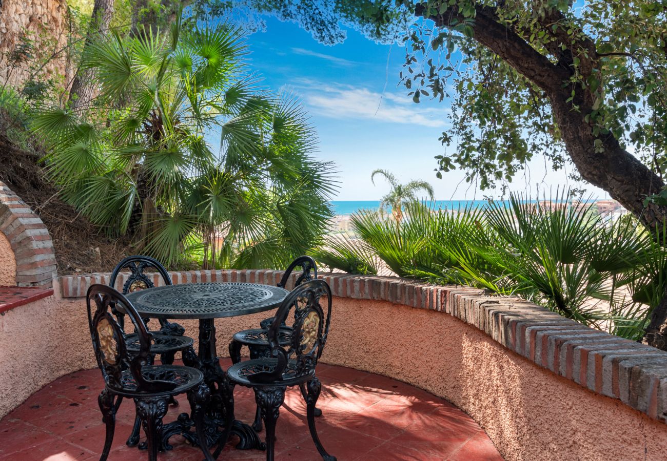 Villa en Estepona - Villa Palm Ridge