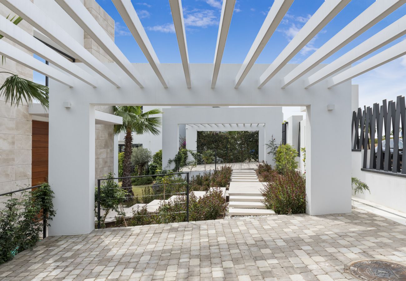 Villa en Estepona - Villa Lulu