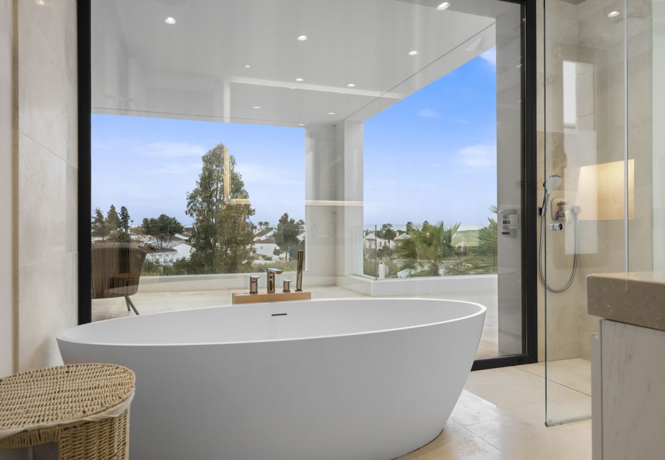 Villa en Estepona - Villa Lulu