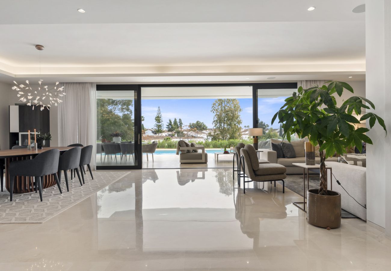 Villa en Estepona - Villa Lulu