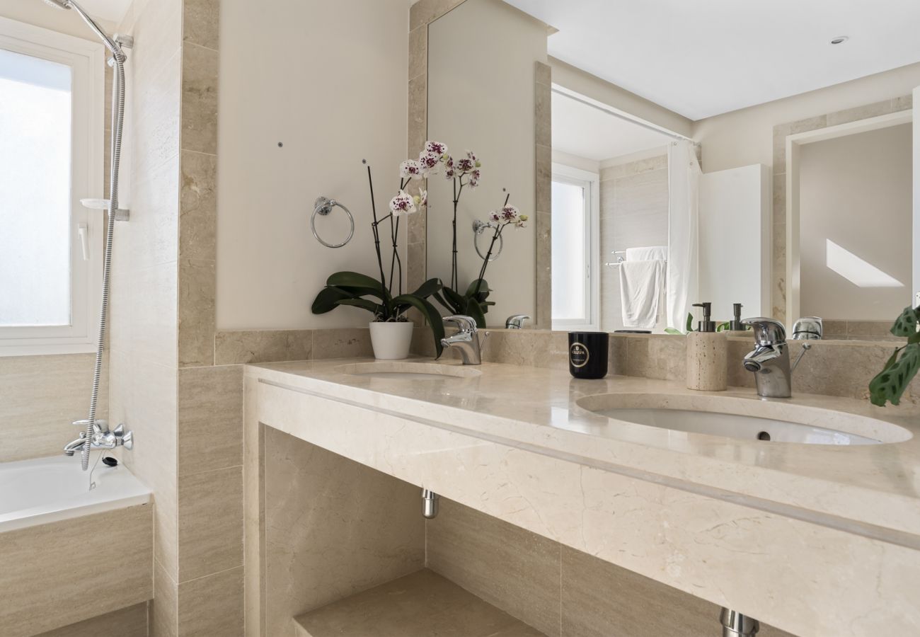 Apartamento en Benahavís - Altos de La Quinta Penthouse