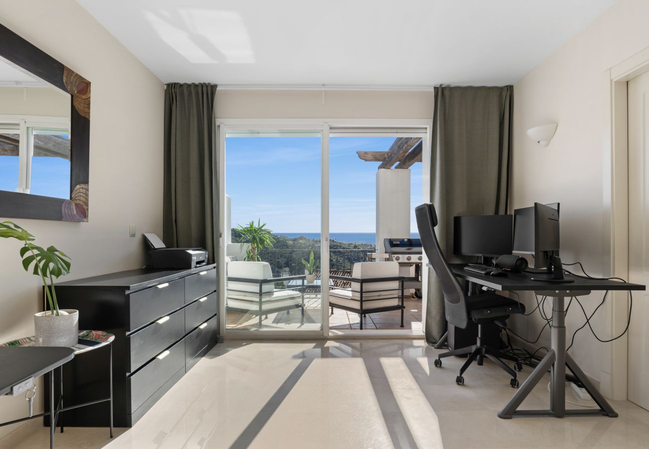 Apartamento en Benahavís - Altos de La Quinta Penthouse