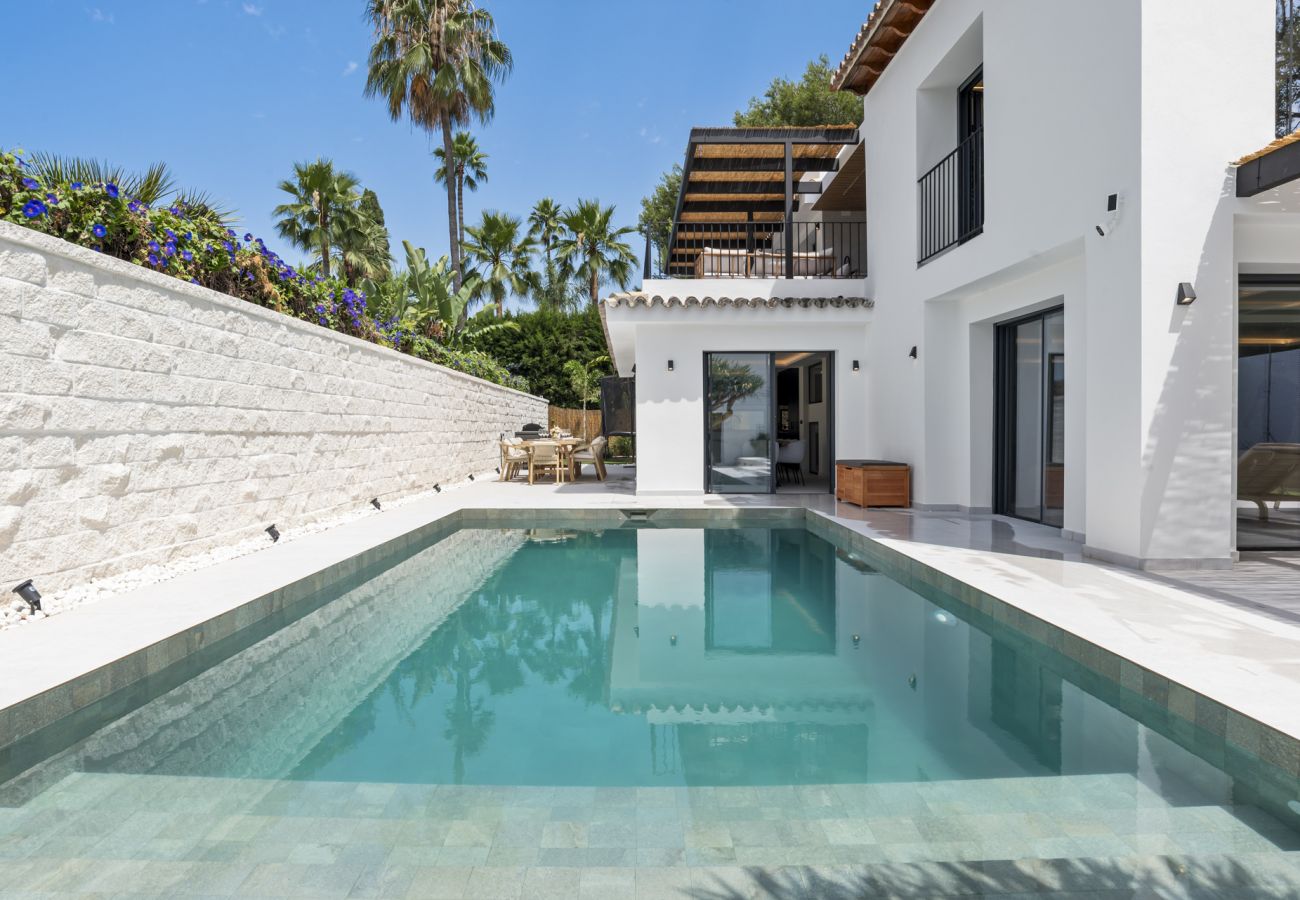 Villa en Nueva andalucia - Villa Artemis
