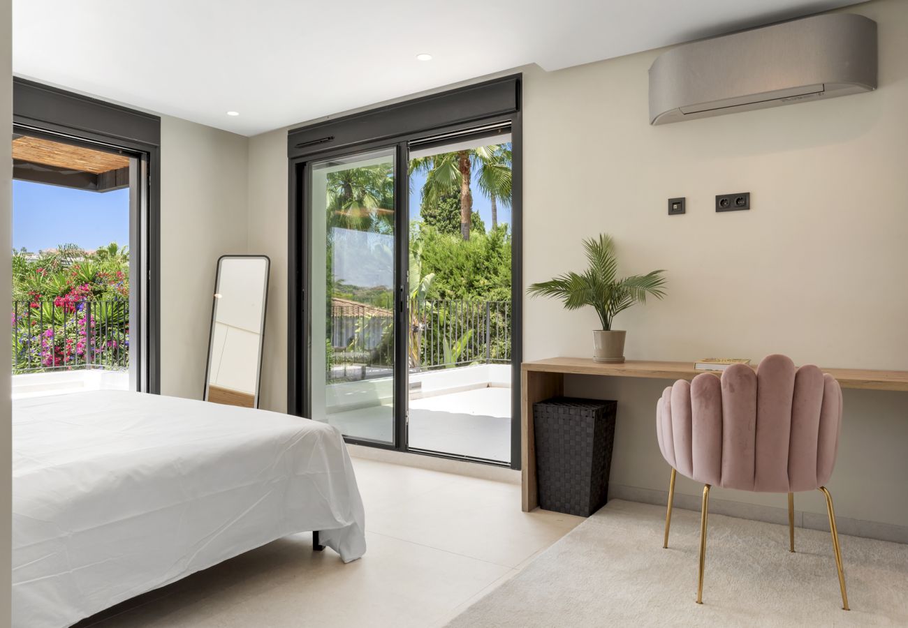 Villa en Nueva andalucia - Villa Artemis
