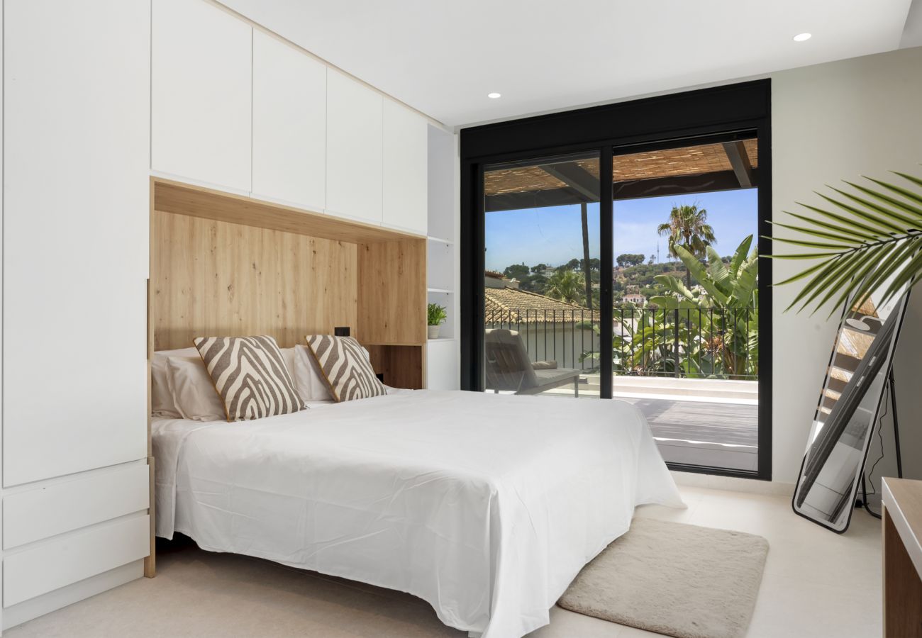 Villa en Nueva andalucia - Villa Artemis