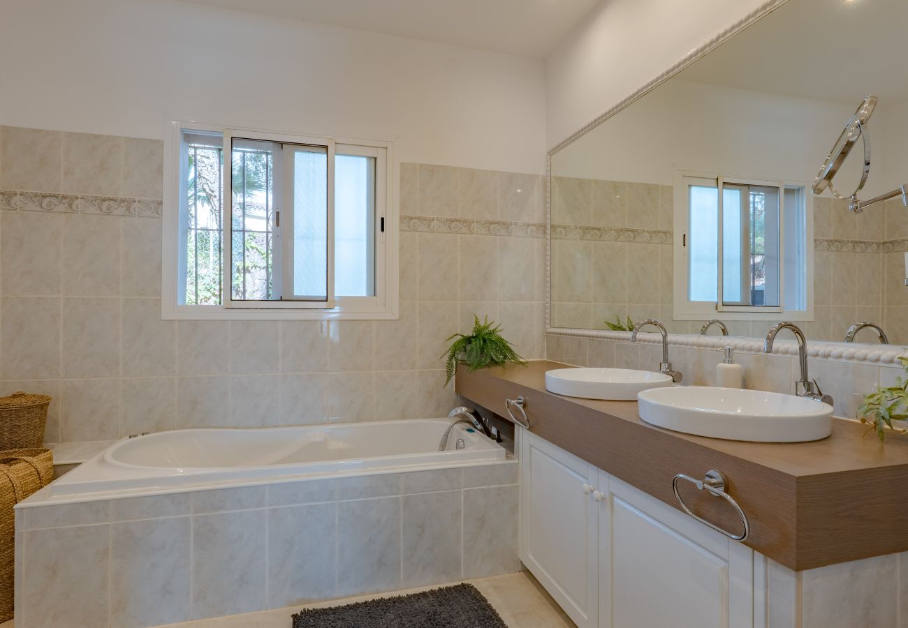 Villa en Marbella - Villa Monte Mar