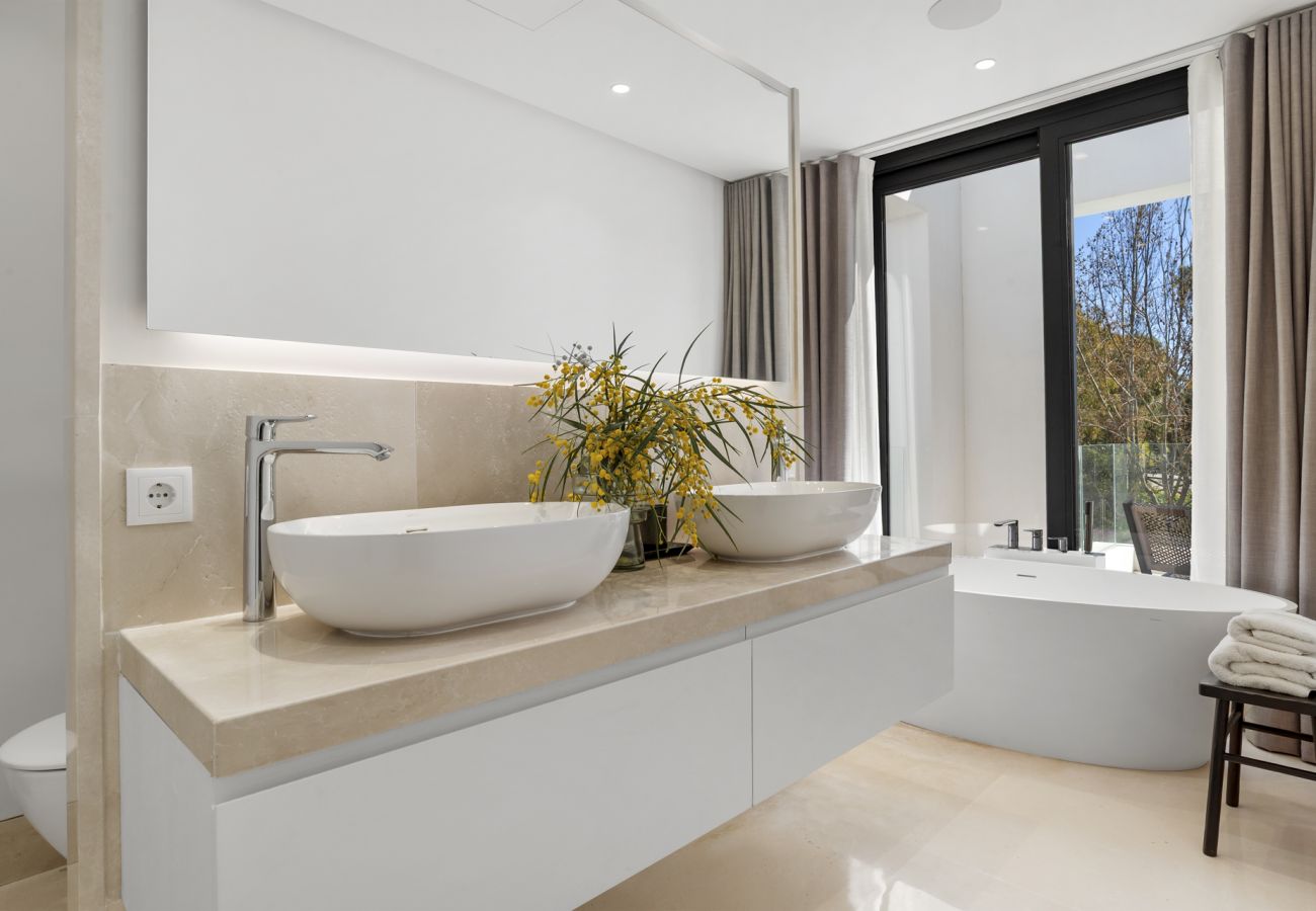 Villa en Estepona - Villa Azzure