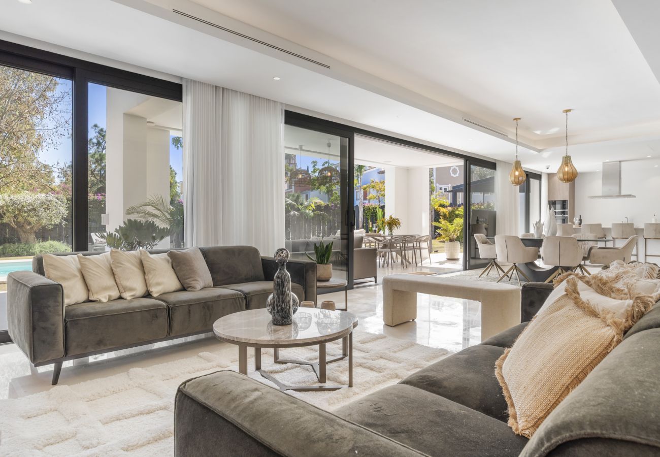 Villa en Estepona - Villa Azzure