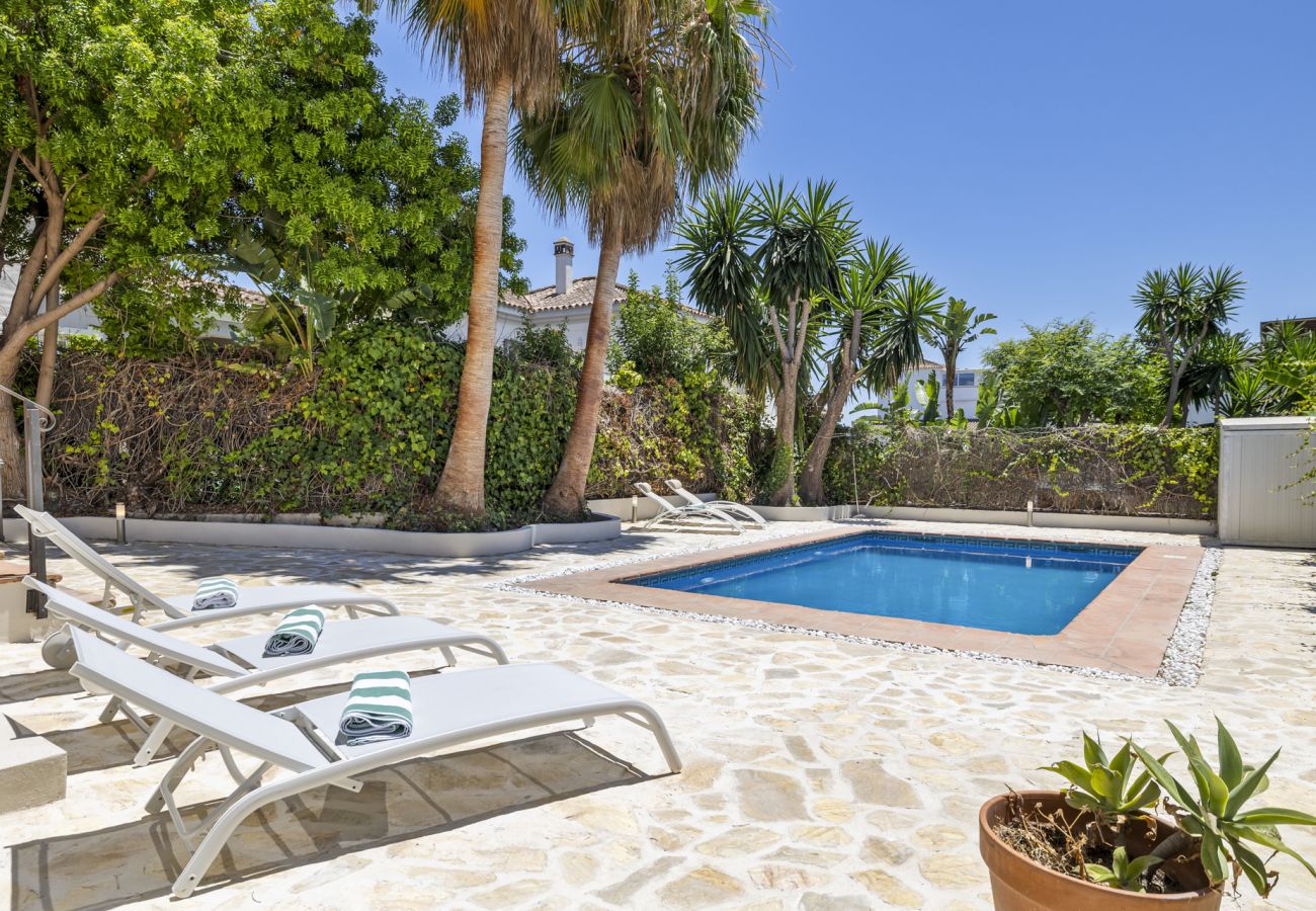 Villa en San Pedro de Alcántara - Villa Limones | Luxury Beachside Villa
