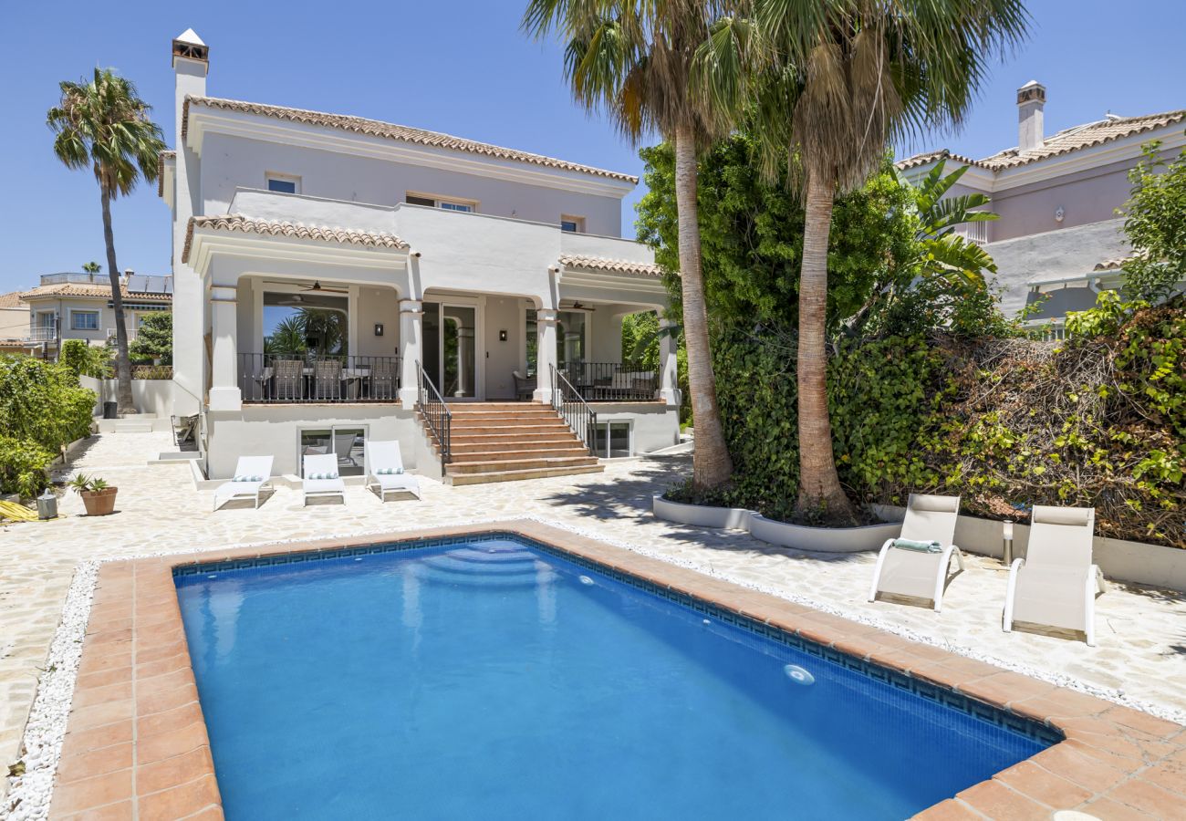 Villa en San Pedro de Alcántara - Villa Limones | Luxury Beachside Villa