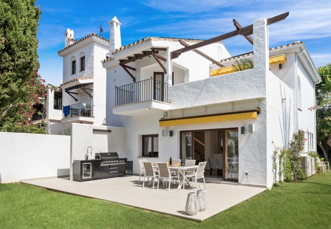  à Nueva andalucia - Casa Blanca Mar