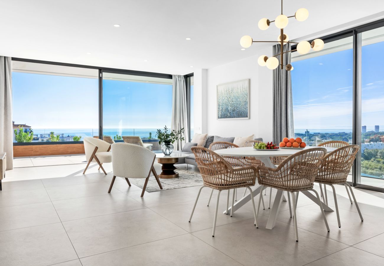 Appartement à Marbella - Cabopino Penthouse with Private Pool