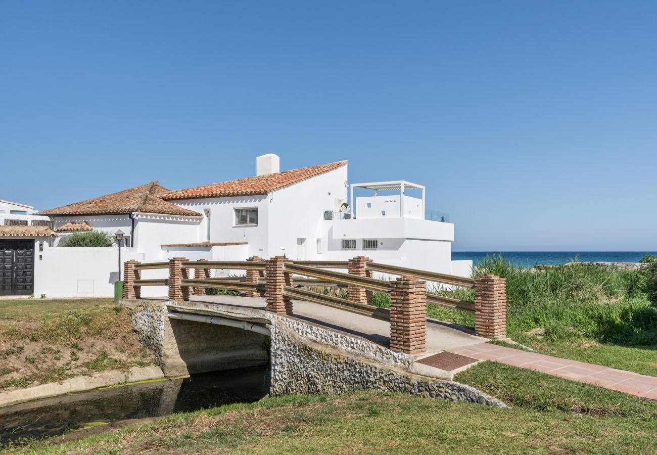 Maison mitoyenne à Estepona - Beachfront Bahia Dorada