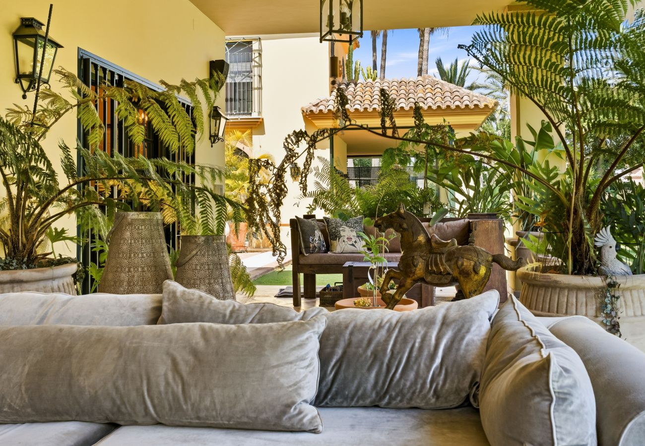 Villa à San Pedro de Alcántara - Villa Amarilla