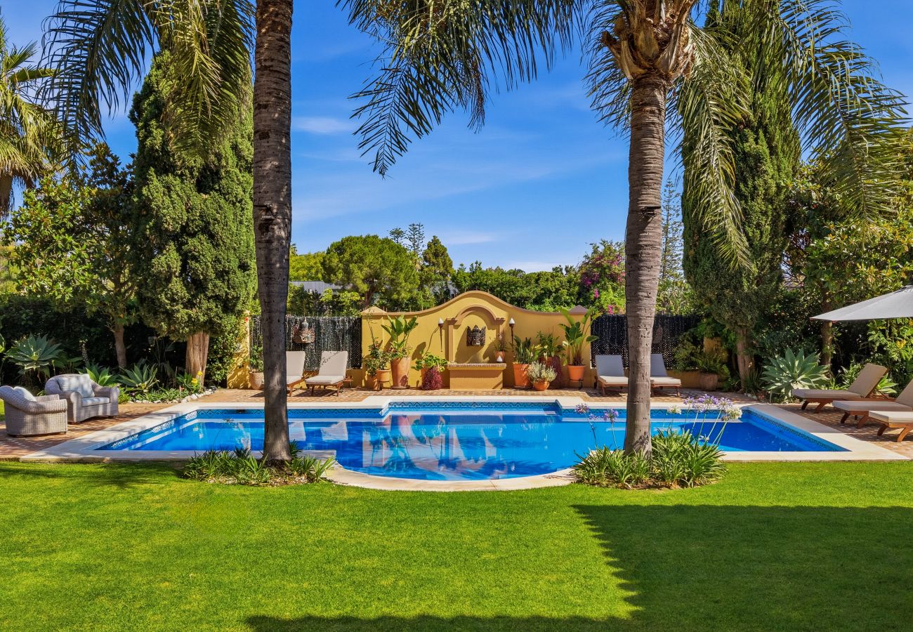 Villa à San Pedro de Alcántara - Villa Amarilla
