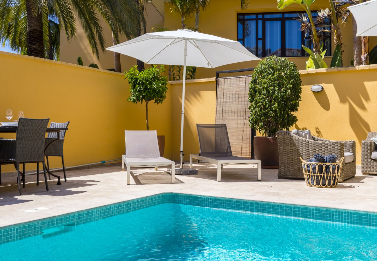 Townhouse in Marbella - Casa Bahia de Banus