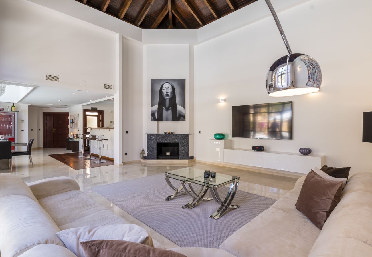 Townhouse in Marbella - Casa Bahia de Banus
