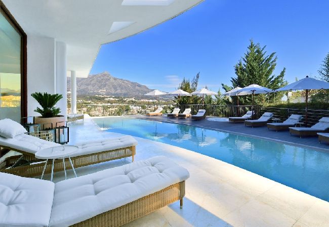 Villa in Marbella - Villa Suena Blanca