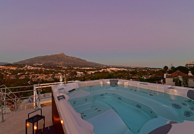 Villa in Marbella - Villa Suena Blanca Villa in Marbella - Villa Suena Blanca