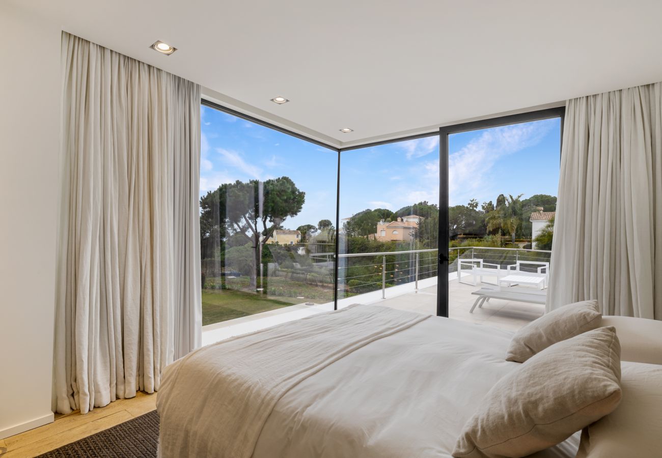 Villa in Marbella - Villa Elviria