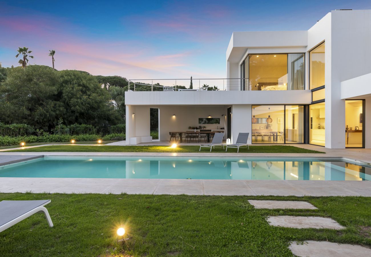 Villa in Marbella - Villa Elviria