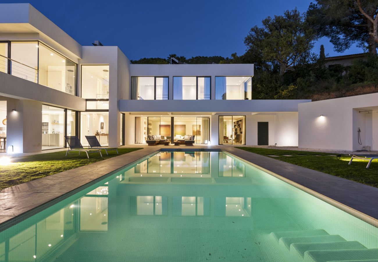 Villa in Marbella - Villa Elviria