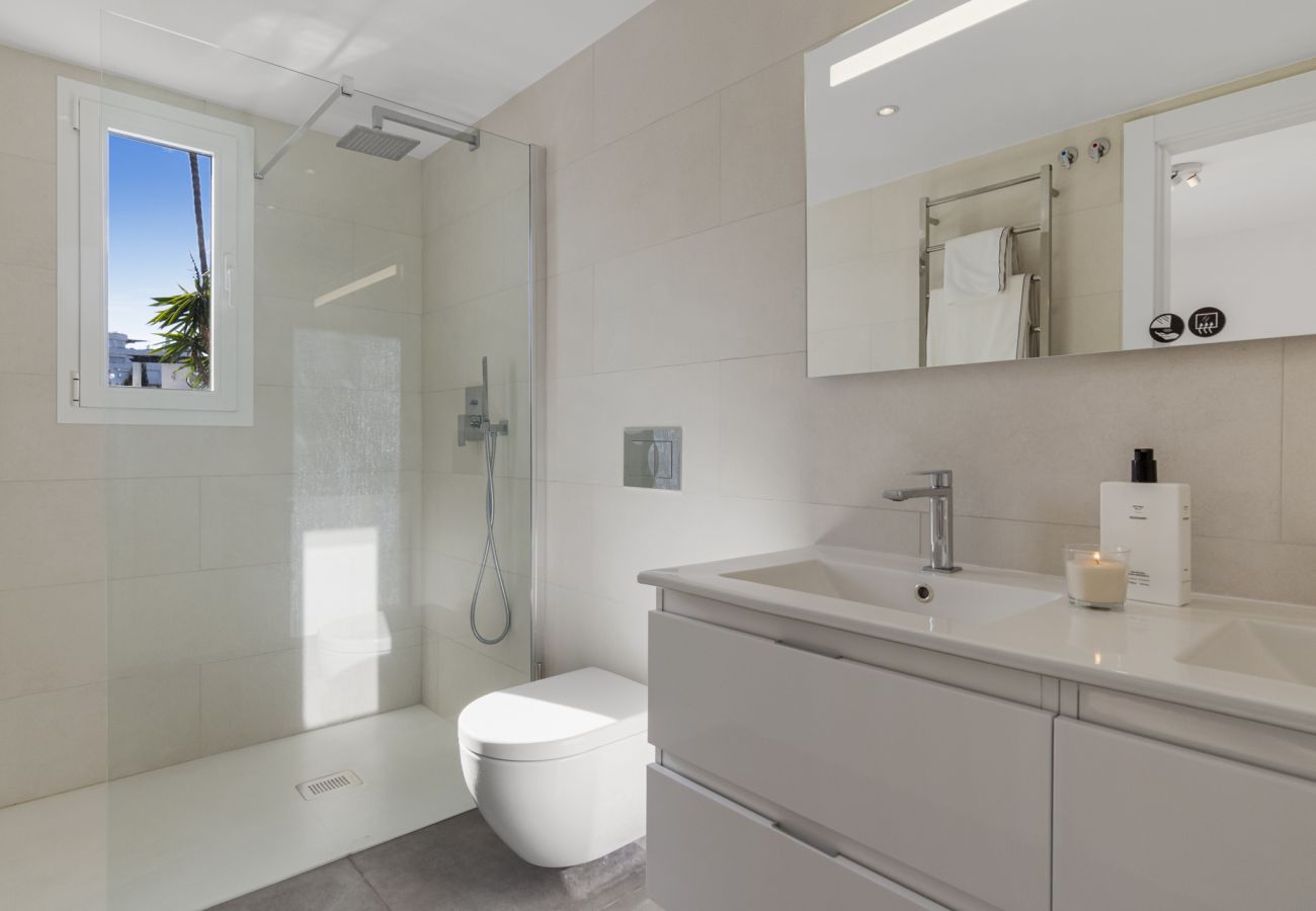 Townhouse in San Pedro de Alcántara - Casa Guadalvillas