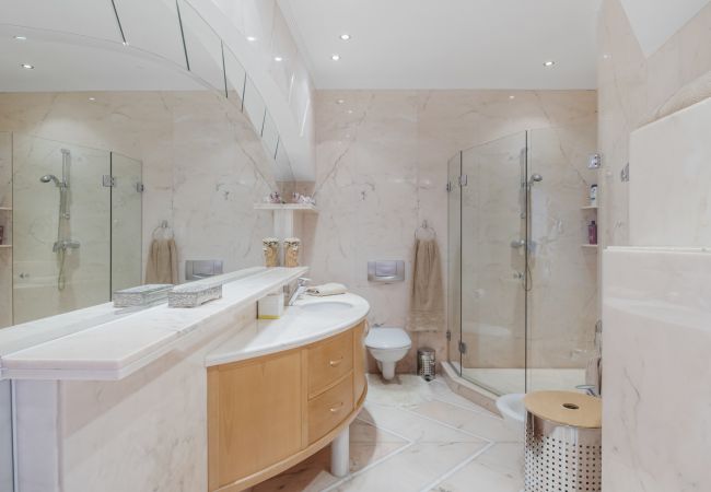 Villa in Nueva andalucia - Villa Azteca Villa in Nueva andalucia - Villa Azteca