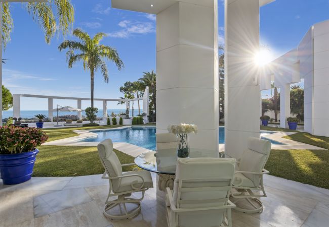 Villa in Nueva andalucia - Villa Azteca Villa in Nueva andalucia - Villa Azteca