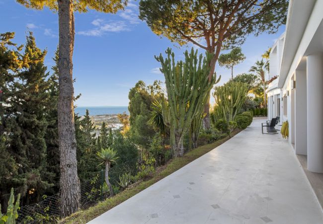 Villa in Nueva andalucia - Villa Azteca Villa in Nueva andalucia - Villa Azteca