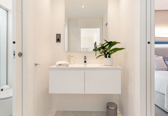 Terraced House in Marbella - Banus Bay Townhouse Terraced House in Marbella - Banus Bay Townhouse