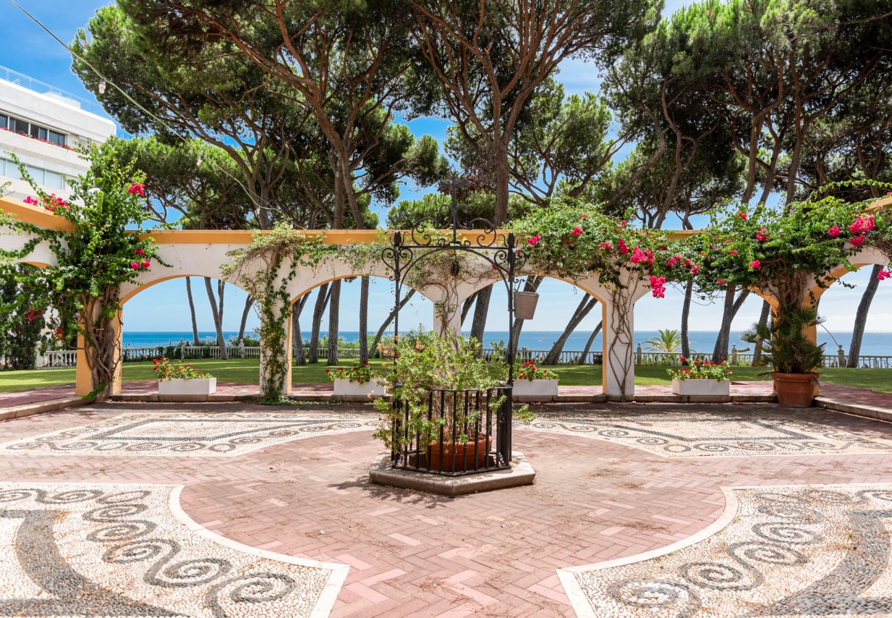 Apartment in Marbella - Casa Alhambra Del Mar