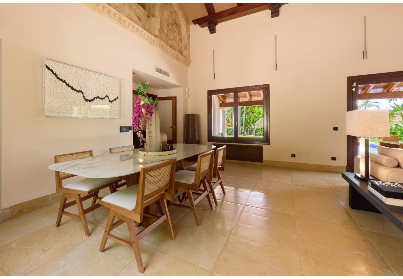 Villa in Marbella - Villa Bobad