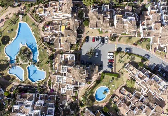 Terraced House in Nueva andalucia - Casa Blanca Mar Terraced House in Nueva andalucia - Casa Blanca Mar