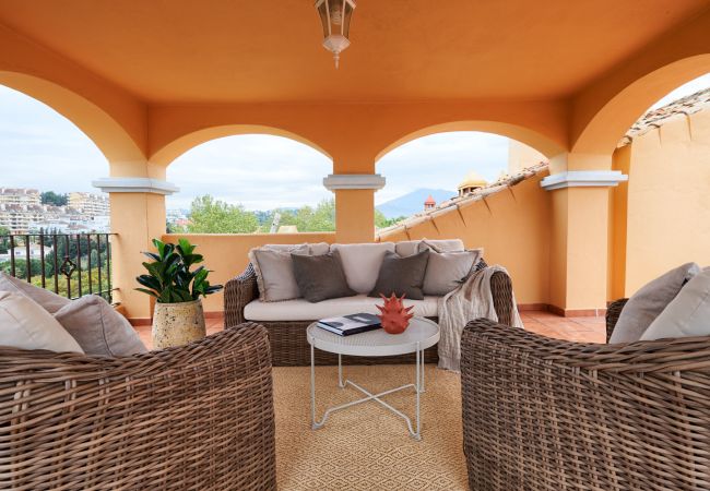 Terraced House in Nueva andalucia - Casa Vasari Terraced House in Nueva andalucia - Casa Vasari