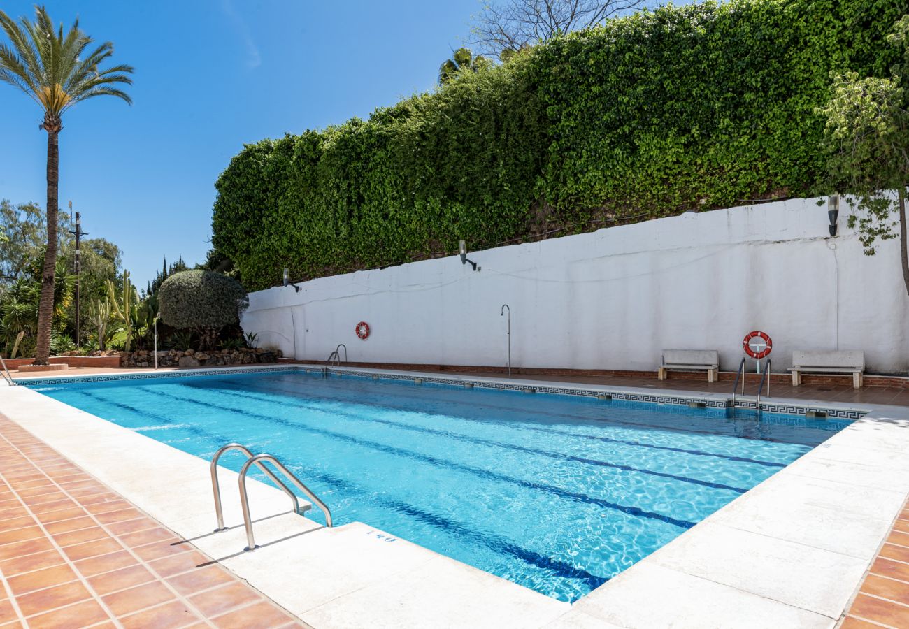 Apartment in Nueva andalucia - Casa Saga