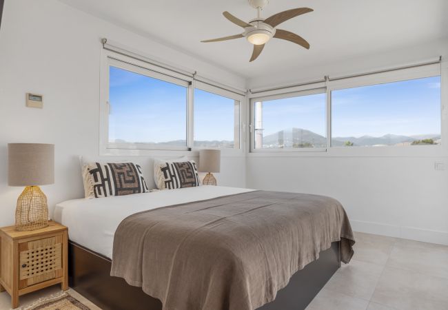 Apartment in Nueva andalucia - Penthouse Mirador del Rodeo 1.1 Apartment in Nueva andalucia - Penthouse Mirador del Rodeo 1.1