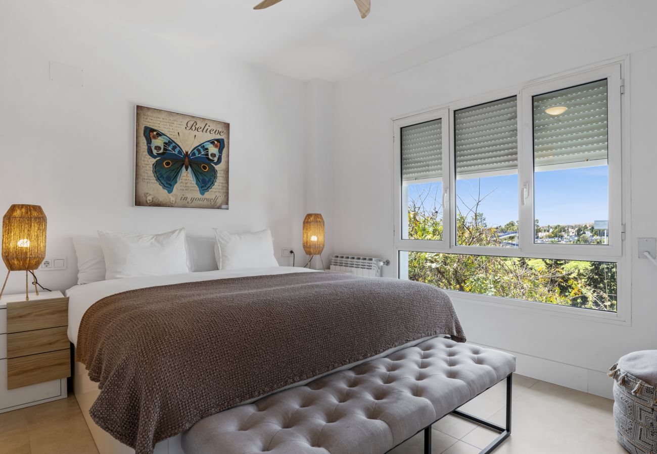 Apartment in Nueva andalucia - Penthouse Mirador del Rodeo 1.1
