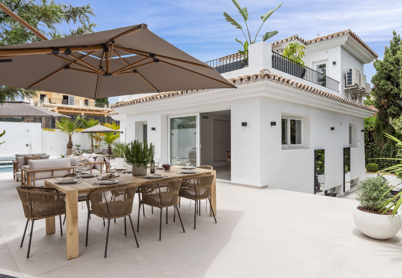Villa in Estepona - Villa Ava