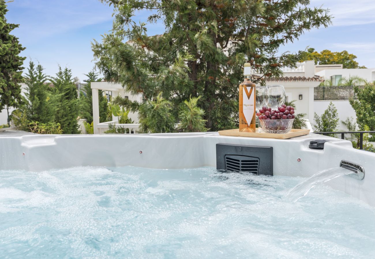Villa in Estepona - Villa Ava